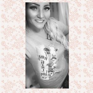 Meet your Posher, Alexandra